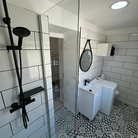 Cap D Apartment *